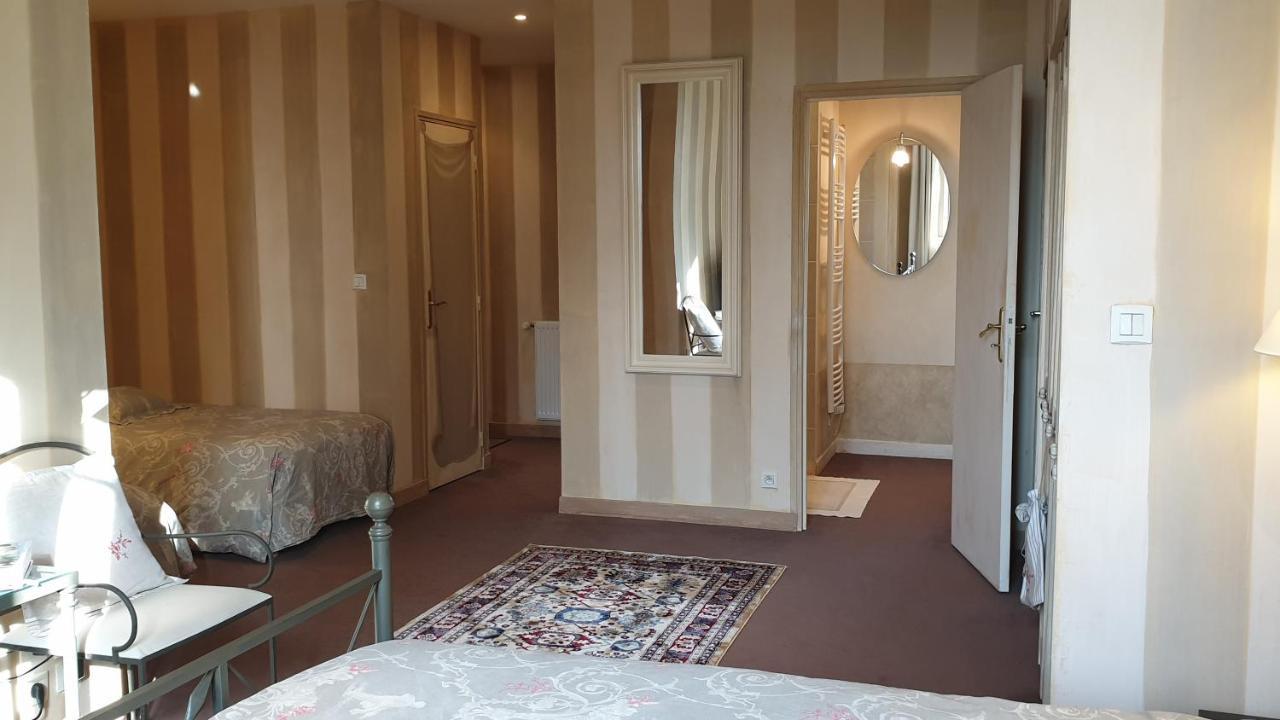 La Villa Des Arts Savigne-l'Eveque Экстерьер фото