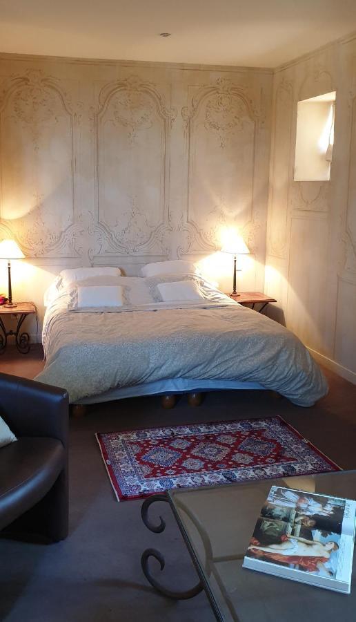 La Villa Des Arts Savigne-l'Eveque Экстерьер фото